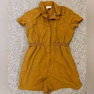 Universal Thread - Mustard Utility Jumper - Size M
